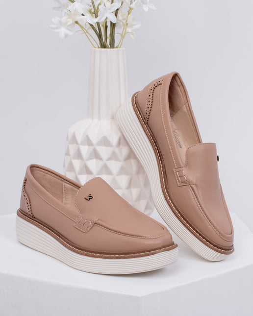 Casual Contender Taupe