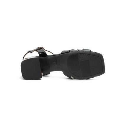 Sandalia Janine Negro Charol