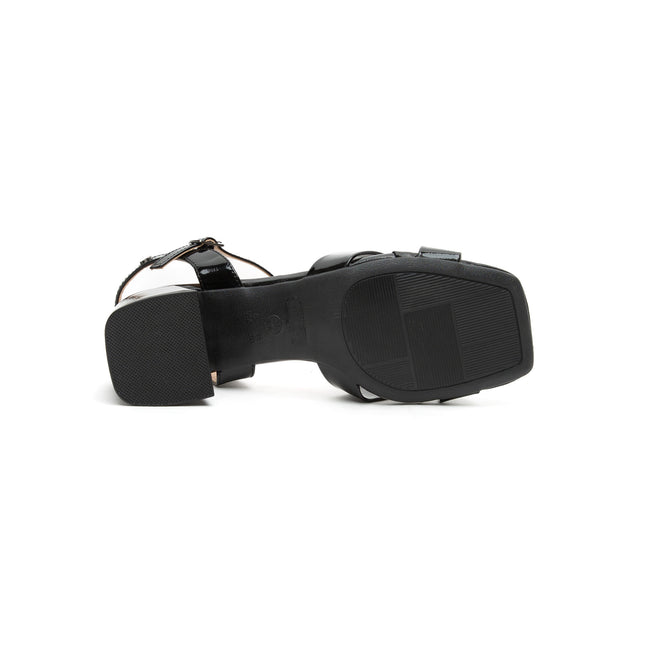 Sandalia Janine Negro Charol